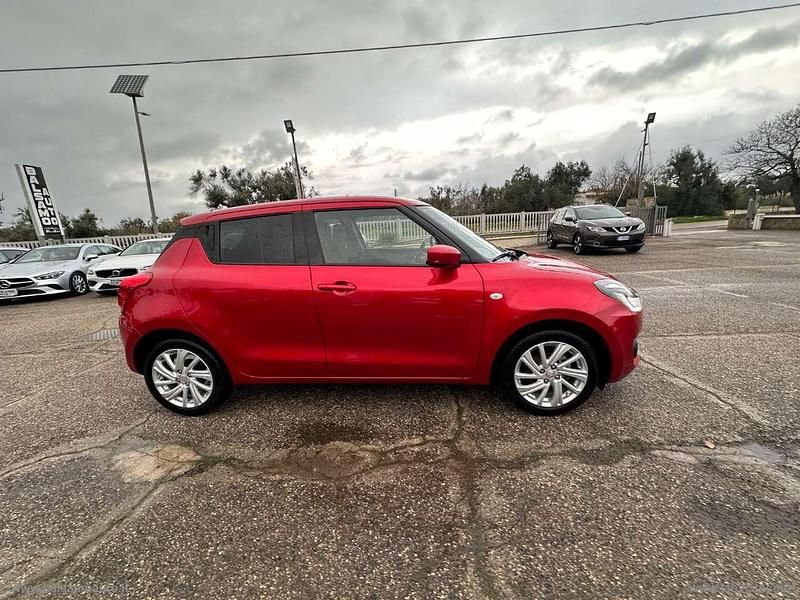 Usata Suzuki Swift Cool 83 CV (61 kW) 2021 Rosso Berlina