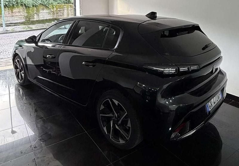 Usata Peugeot 308 GT 131 CV (96 kW) 2022 Nero Berlina