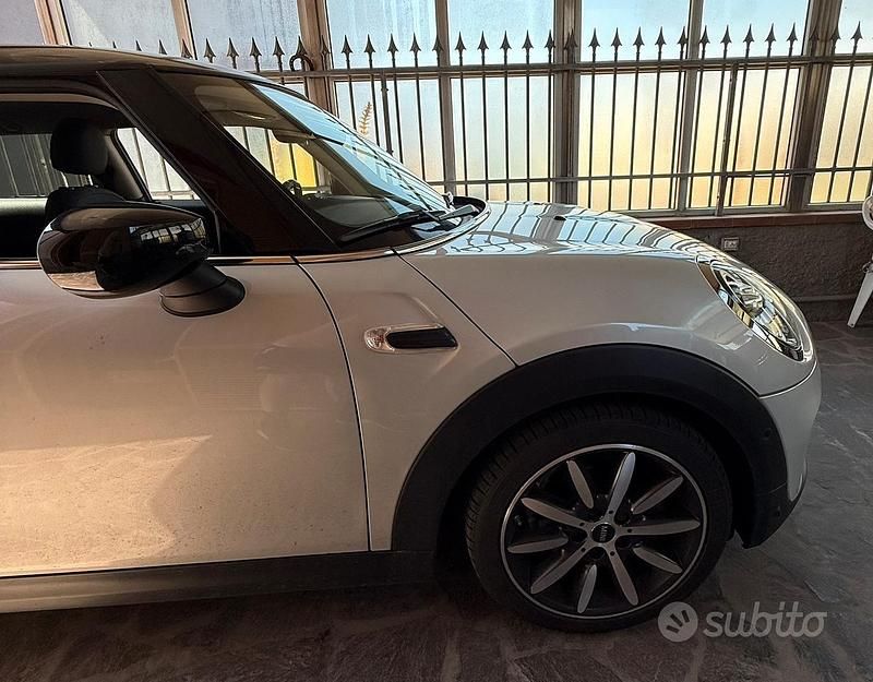 Usata Mini Cooper 136 CV (100 kW) 2020 Grigio Utilitaria