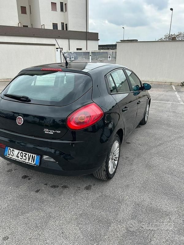 Usata Fiat Bravo Emotion 120 CV (88 kW) 2008 Nero Utilitaria