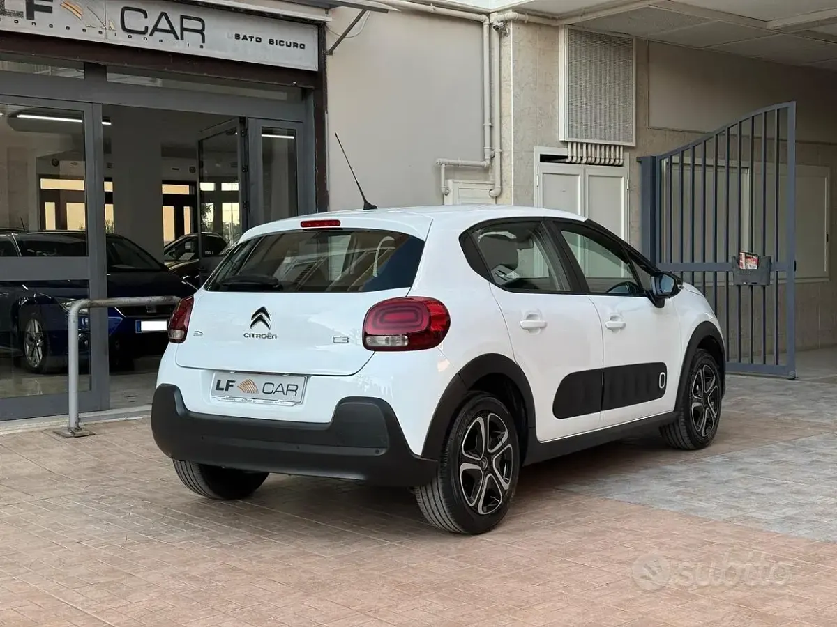 Occasion Citroën C3 Feel 82 ch (60 kW) 2017 Blanc Berline