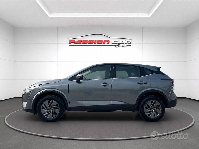 Usata Nissan Qashqai Acenta 140 CV (102 kW) 2024 Grigio SUV