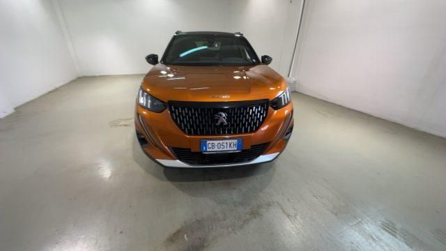 Usata Peugeot 2008 GT 131 CV (96 kW) 2021 Arancione SUV
