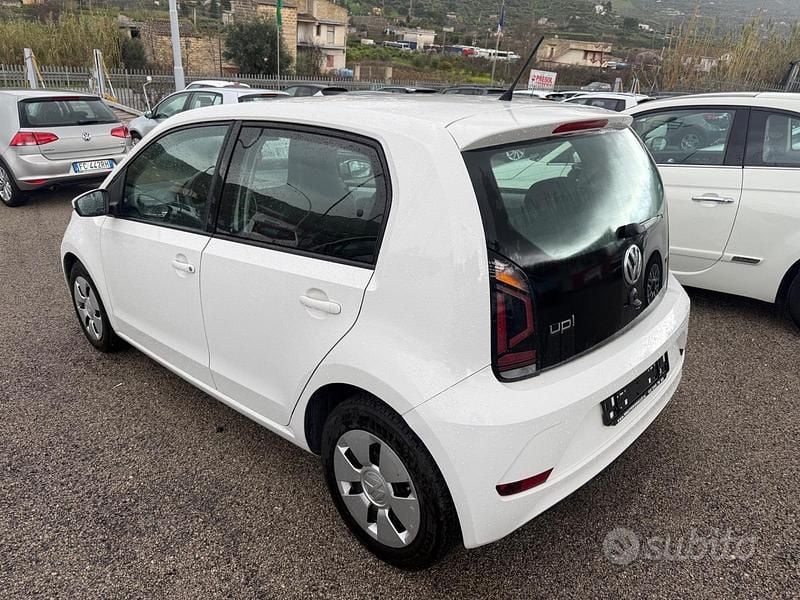 Usata VW up! 75 CV (55 kW) 2017 Bianco Utilitaria
