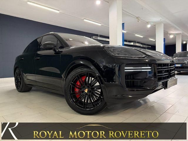 Usata Porsche Cayenne Turbo 740 CV (544 kW) 2024 Nero SUV