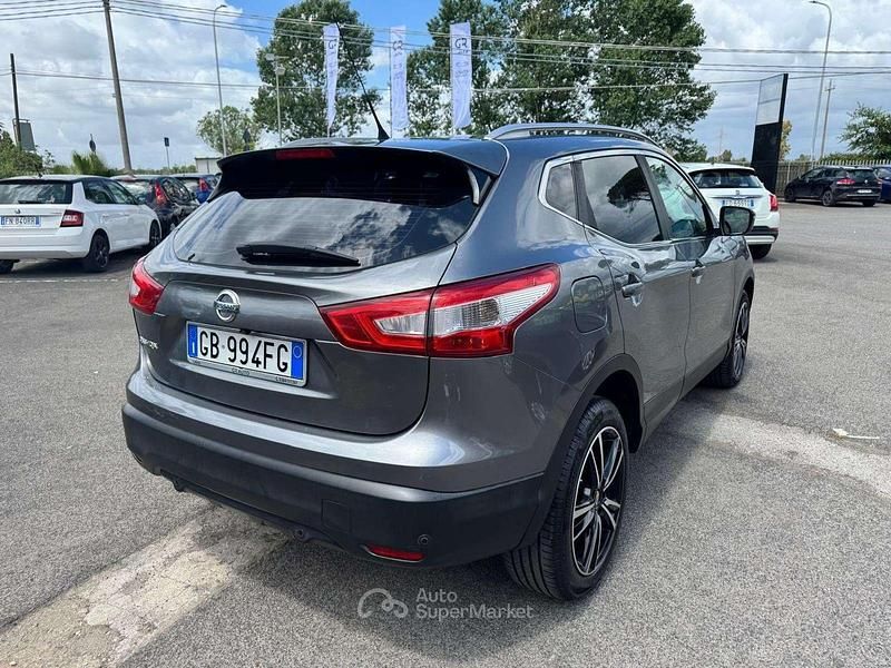 Usata Nissan Qashqai 131 CV (96 kW) 2018 Grigio SUV