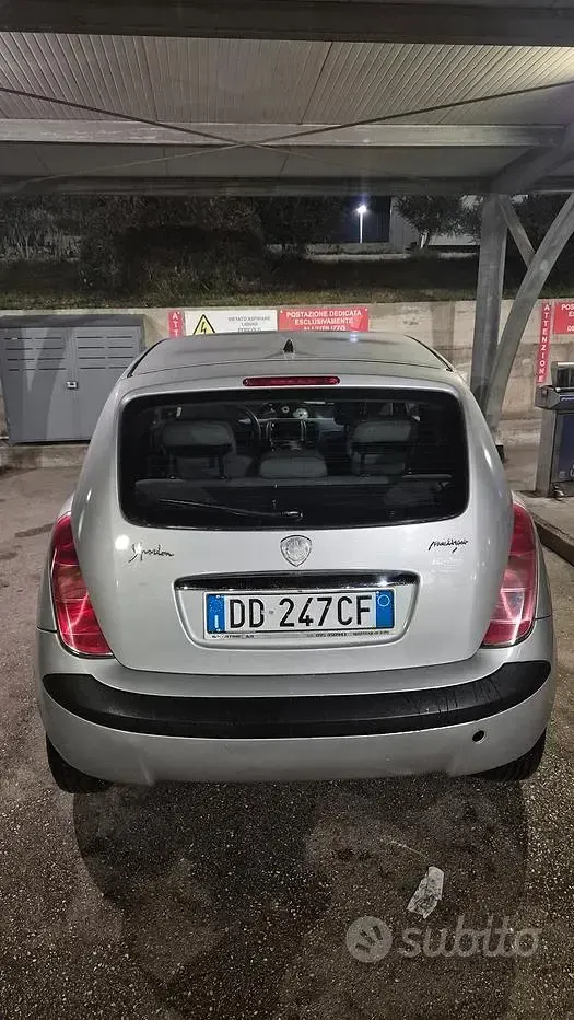 Usata Lancia Ypsilon 69 CV (50 kW) 2008 Utilitaria