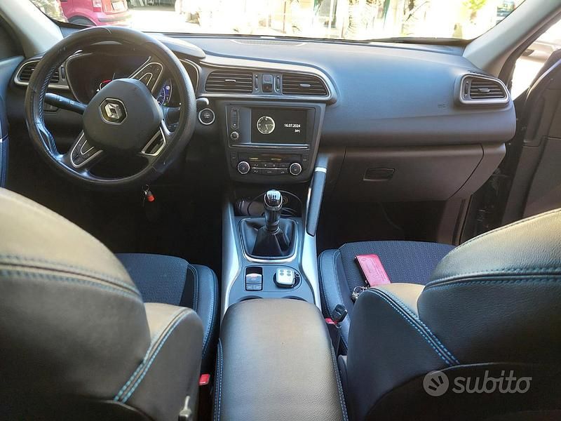 Grigio Usata 2018 Renault Kadjar SUV | 16.800 € (Cara) - Immagine 1/4