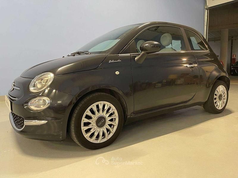 Usado Fiat 500 Dolcevita 69 CV (50 kW) 2021 Negro Utilitario