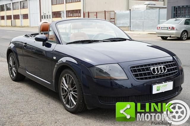 Usata Audi TT Roadster 180 CV (132 kW) 2004 Blu Cabrio