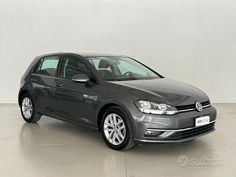 Usata VW Golf VII Business 116 CV (85 kW) 2018 Grigio Berlina