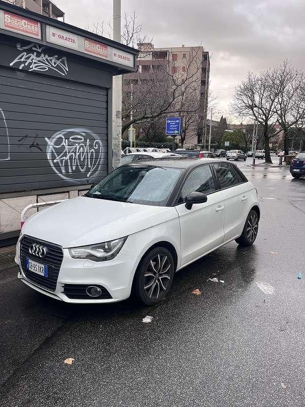 Usata Audi A1 Sportback Admired 90 CV (66 kW) 2014 Utilitaria