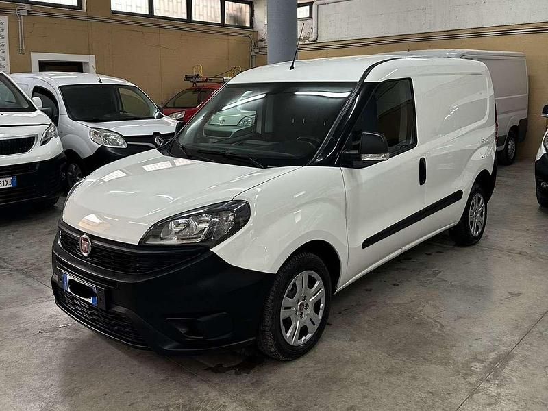 Bianco Usata 2020 Fiat Doblò Monovolume | 10.990 € (Ottimo prezzo) - Immagine 1/4