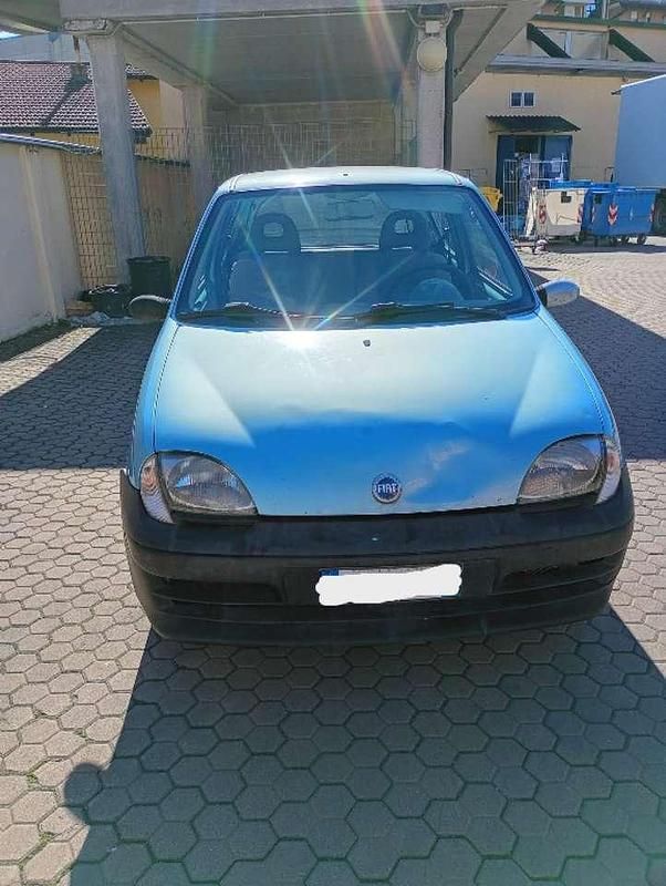 Usata Fiat Seicento Active 54 CV (39 kW) 2004 Azzurro Utilitaria