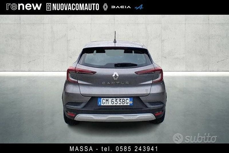 Usata Renault Captur Equilibre 91 CV (66 kW) 2023 Grigio scuro SUV