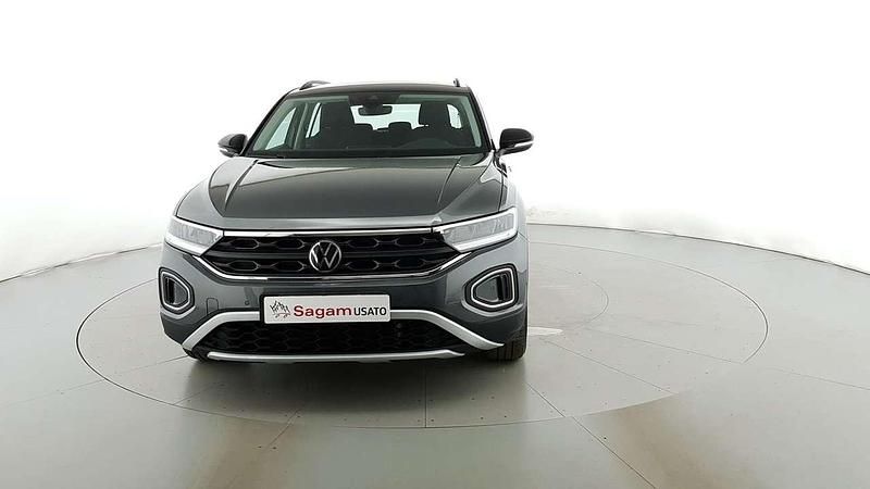 Usata VW T-Roc Life 116 CV (85 kW) 2025 Grigio indinium SUV