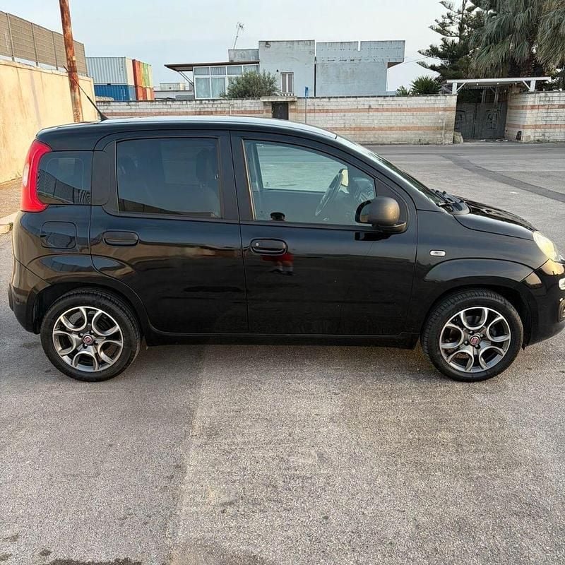 Usata Fiat Panda Easy 69 CV (50 kW) 2017 Nero Utilitaria