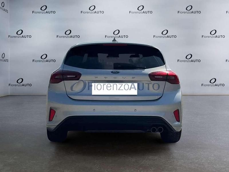 Usata Ford Focus ST-Line 124 CV (91 kW) 2024 Argento Utilitaria
