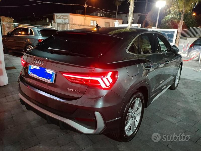 Usata Audi Q3 Sportback S-Line 150 CV (110 kW) 2020 Grigio SUV