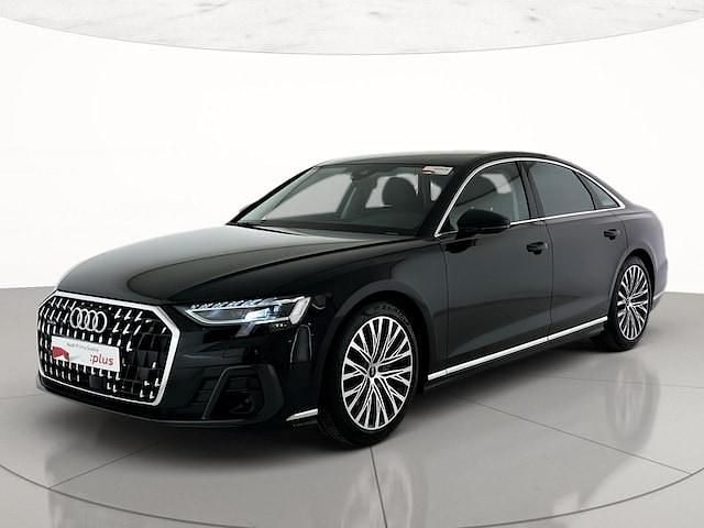 Usata Audi A8 Ambiente 286 CV (210 kW) 2025 Nero brillante Berlina