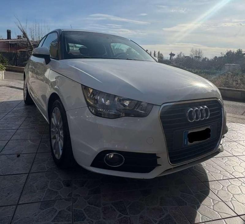 Usata Audi A1 Attraction 90 CV (66 kW) 2012 Utilitaria