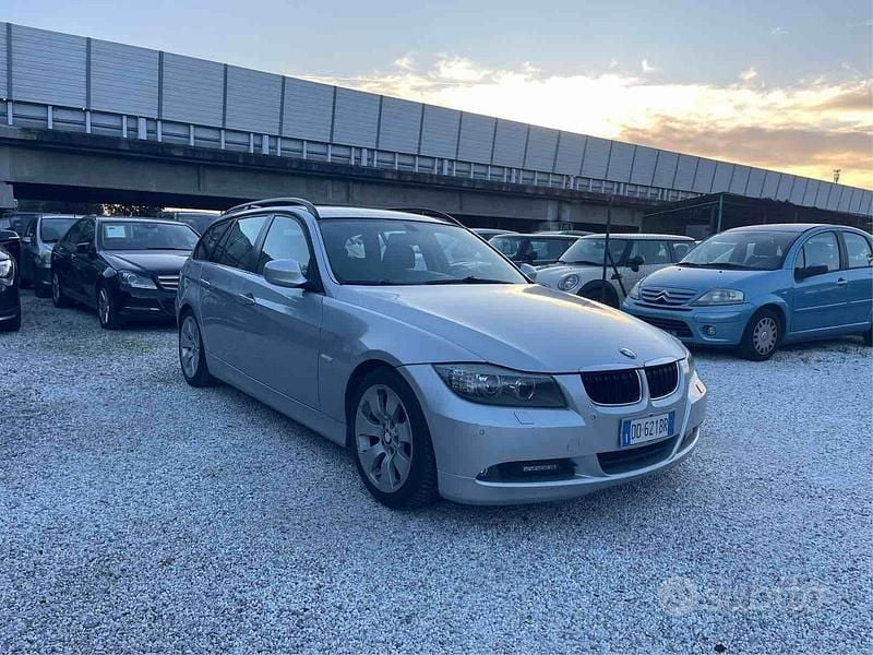 Usata BMW 320 M Sport 163 CV (119 kW) 2006 Grigio Station wagon