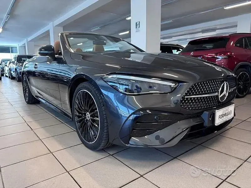 Usata Mercedes CLE220 AMG line 197 CV (144 kW) 2025 Nero Cabrio