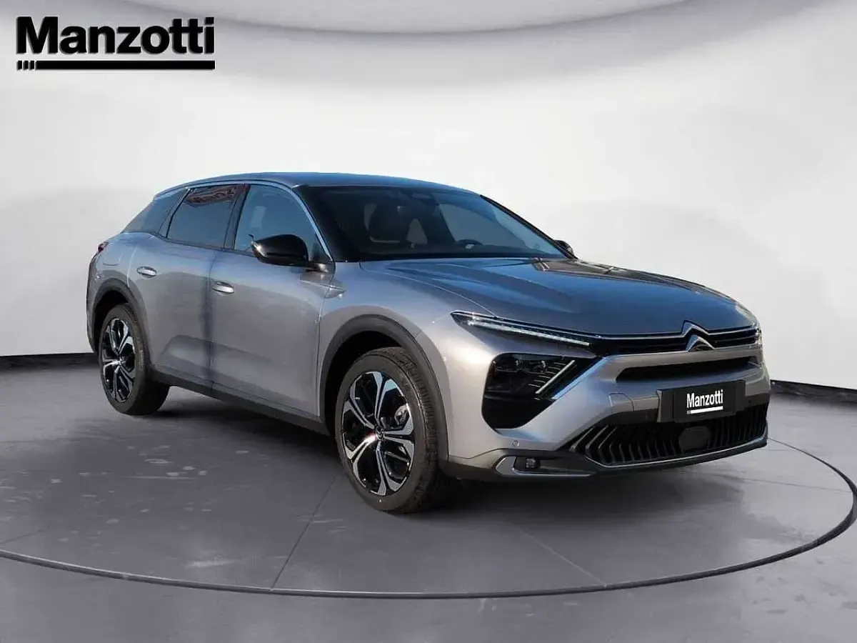 Nouvelle Citroën C5 X PureTech 131 ch (96 kW) 2025 Gris Break