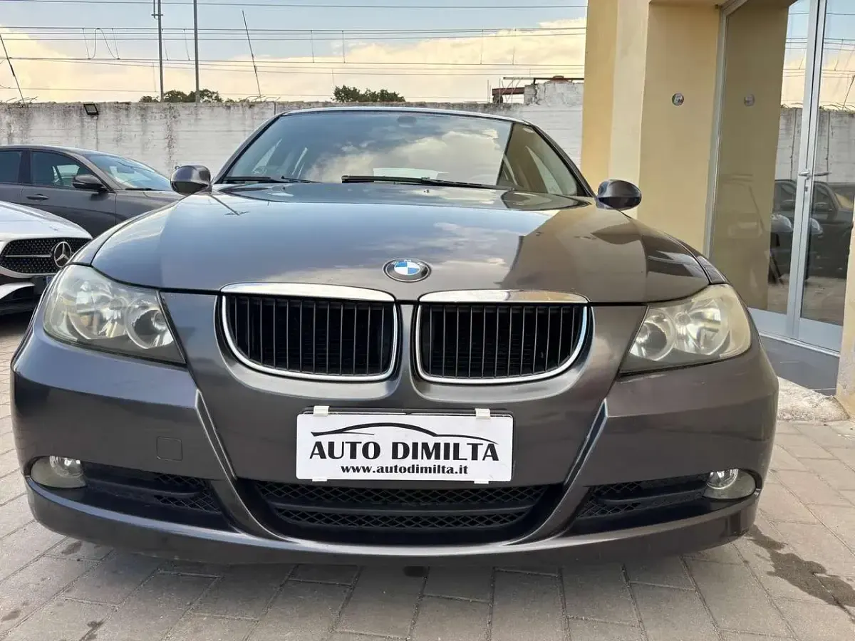 Usata BMW 320 163 CV (119 kW) 2006 Grigio Station wagon