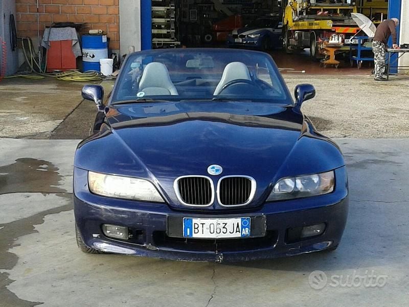 Usata BMW Z3 140 CV (102 kW) 1997 Blu Cabrio