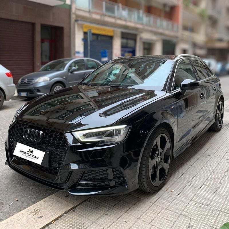 Gebraucht Audi A3 Sport 184 PS (135 kW) 2018 Schwarz Limousine