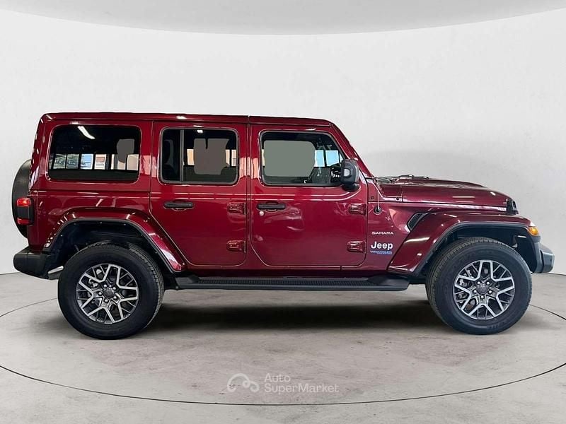 Usata Jeep Wrangler Unlimited Sahara 272 CV (200 kW) 2021 Rosso SUV