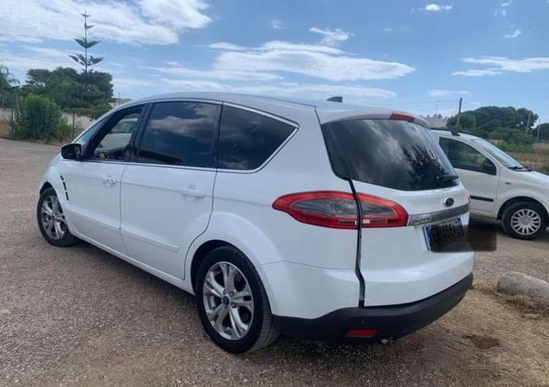 Usata Ford S-MAX Titanium 163 CV (119 kW) 2013 Bianco Monovolume