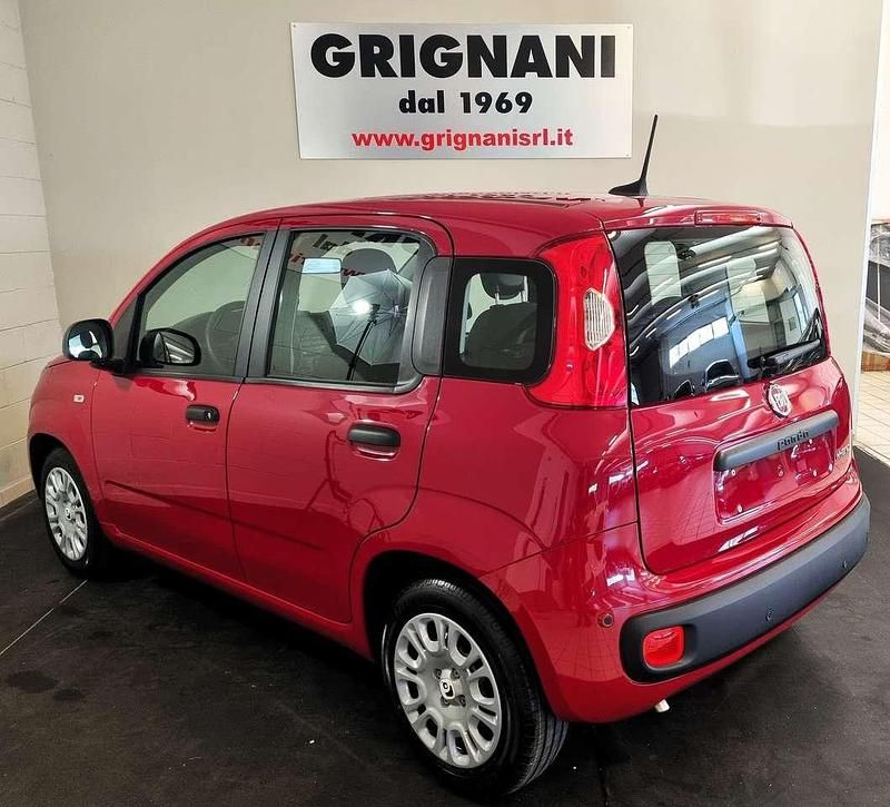 Nuova Fiat Panda S 69 CV (50 kW) 2025 Rosso Utilitaria