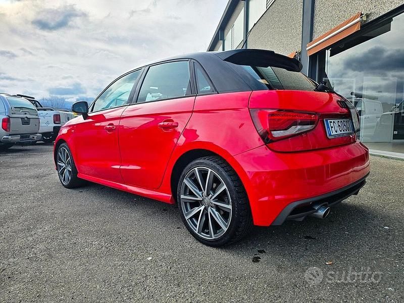 Usata Audi A1 Sportback S-Line 90 CV (66 kW) 2015 Rosso Utilitaria