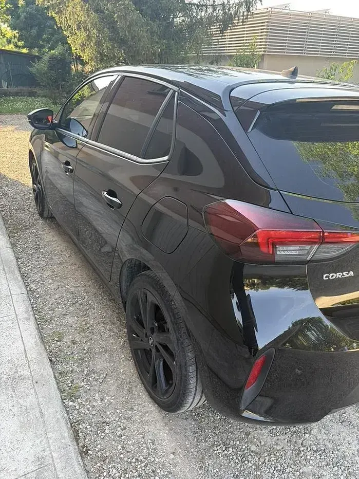 Usata Opel Corsa GS Line 102 CV (75 kW) 2020 Nero Utilitaria