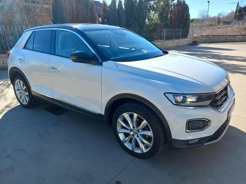 Usata VW T-Roc Business 116 CV (85 kW) 2019 Bianco SUV