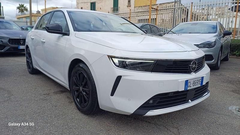 Usata Opel Astra Business Elegance 131 CV (96 kW) 2023 Bianco Berlina