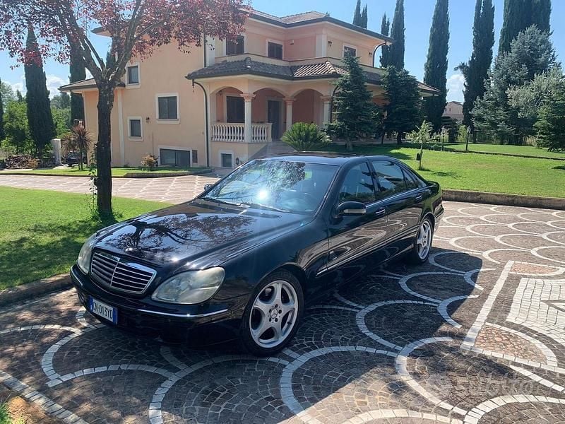 Usata Mercedes S500 306 CV (225 kW) 1999 Nero Berlina