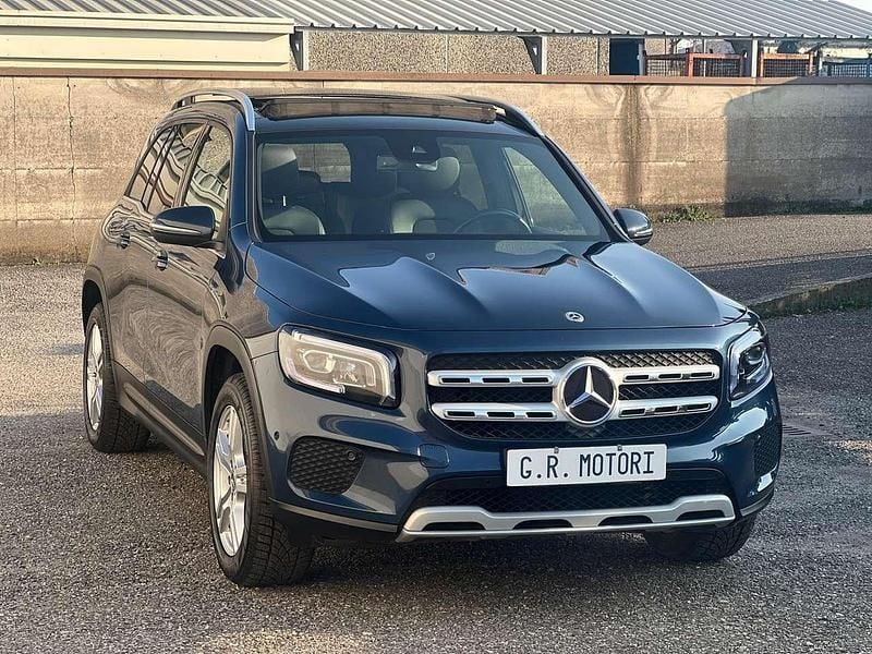 Usata Mercedes GLB200 Business 150 CV (110 kW) 2022 Blu/azzurro SUV