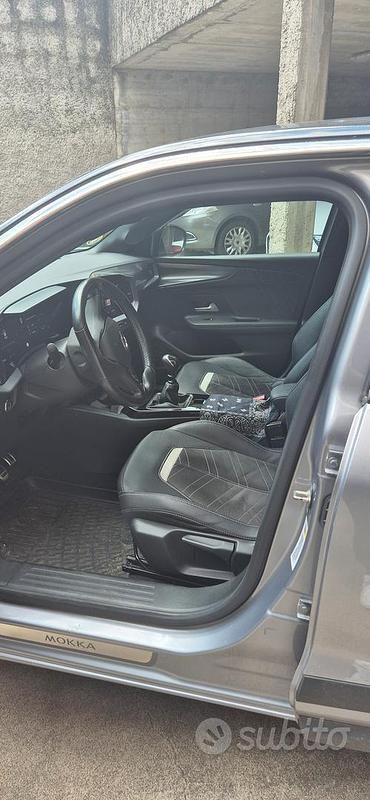 Usata Opel Mokka Ultimate 110 CV (80 kW) 2022 Grigio SUV