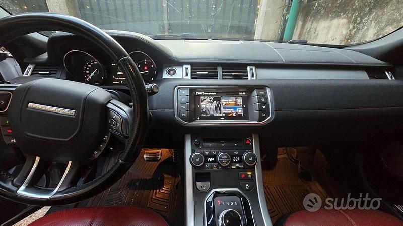 Usata Land Rover Range Rover evoque Black Edition 190 CV (139 kW) 2015 Bianco SUV