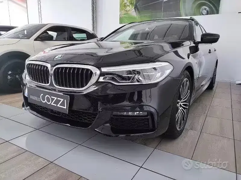 Usata BMW 520 M Sport 190 CV (139 kW) 2020 Blu Station wagon