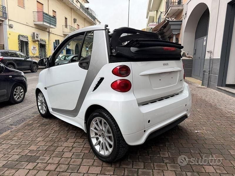 Usata Smart ForTwo Cabrio Passion 71 CV (52 kW) 2014 Bianco Cabrio