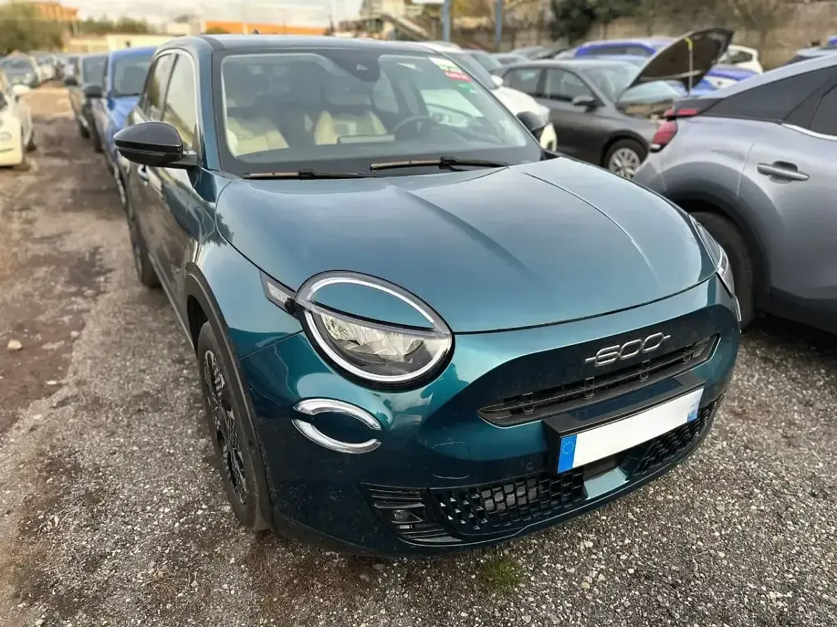 Occasion Fiat 600 La Prima 110 ch (80 kW) 2025 Vert SUV