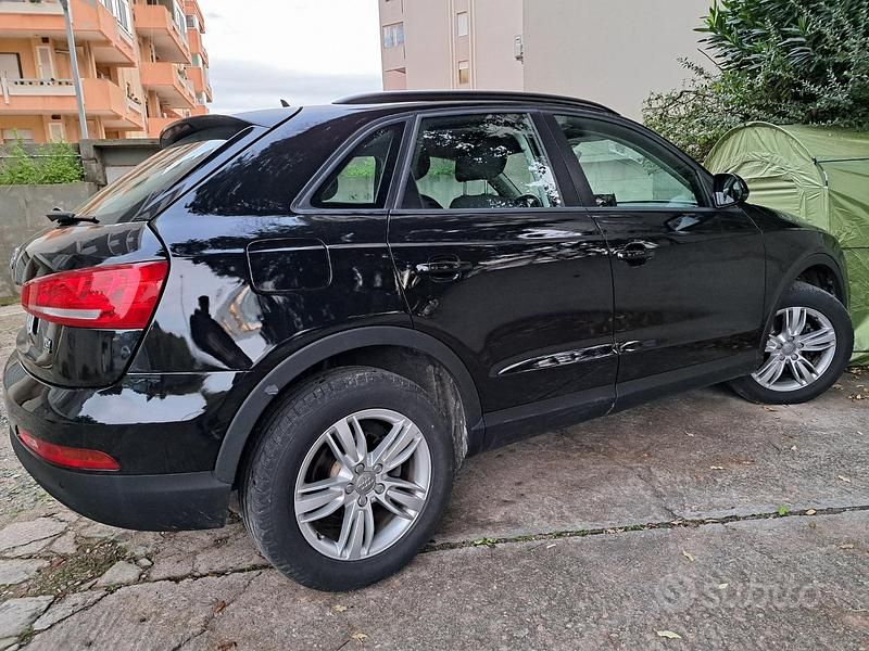 Usata Audi Q3 177 CV (130 kW) 2015 Nero SUV