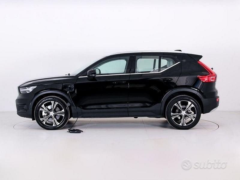 Usata Volvo XC40 Inscription 155 CV (114 kW) 2021 Nero SUV