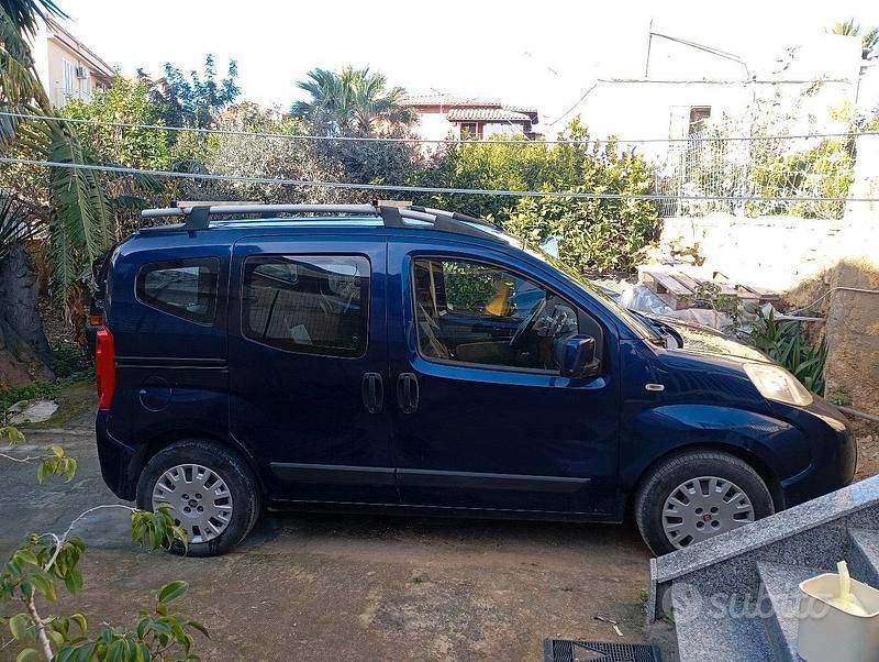 Usata Fiat Qubo Trekking 75 CV (55 kW) 2008 Blu Monovolume