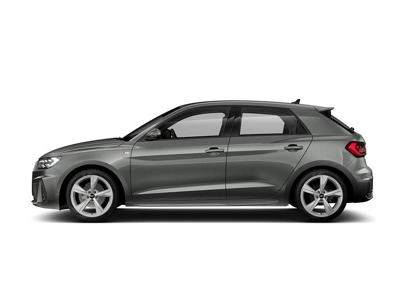 Nuova Audi A1 Sportback S-Line 116 CV (85 kW) 2026 Grigio chronos metallizzato Utilitaria