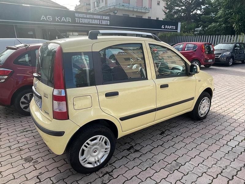 Usata Fiat Panda Dynamic 59 CV (43 kW) 2009 Giallo Utilitaria